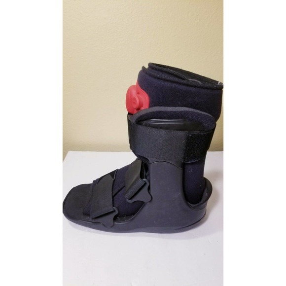 DJO, LLC. Procare Xceltrax Pneumatic Air Ankle Walker, Medium NEW - Picture 2 of 7